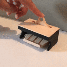 stuzzicadenti scatola giocattolo gioco gadget casa utensili cucina c pannello forato flessibile Natale winehat cura dente ristorante caffè negozio supporto Magia 3d print model - Mito3D