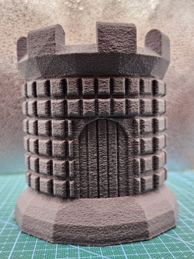 torre de castillo maceta porta l pices home macetero planter pot penholder casttle 3d print model - Mito3D