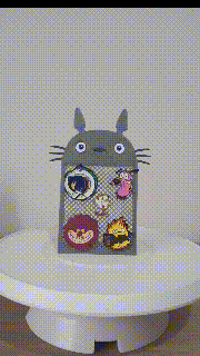 Totoro épingle afficher épingles ghibli chihiro titulaire soutien 3d print model - Mito3D