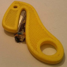 toucan güvenlik kesici aracı el aletleri acil durum 3d print model - Mito3D