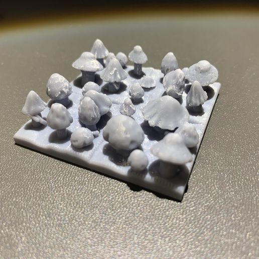 habitantes cidade brigar inspirado cogumelo Arvoredo 3D print model - Mito3D