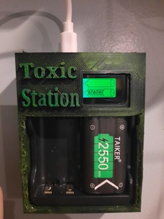 toxique gare Jeu gamingxcults Xbox fusée ligue morue batterie recharger 3d print model - Mito3D