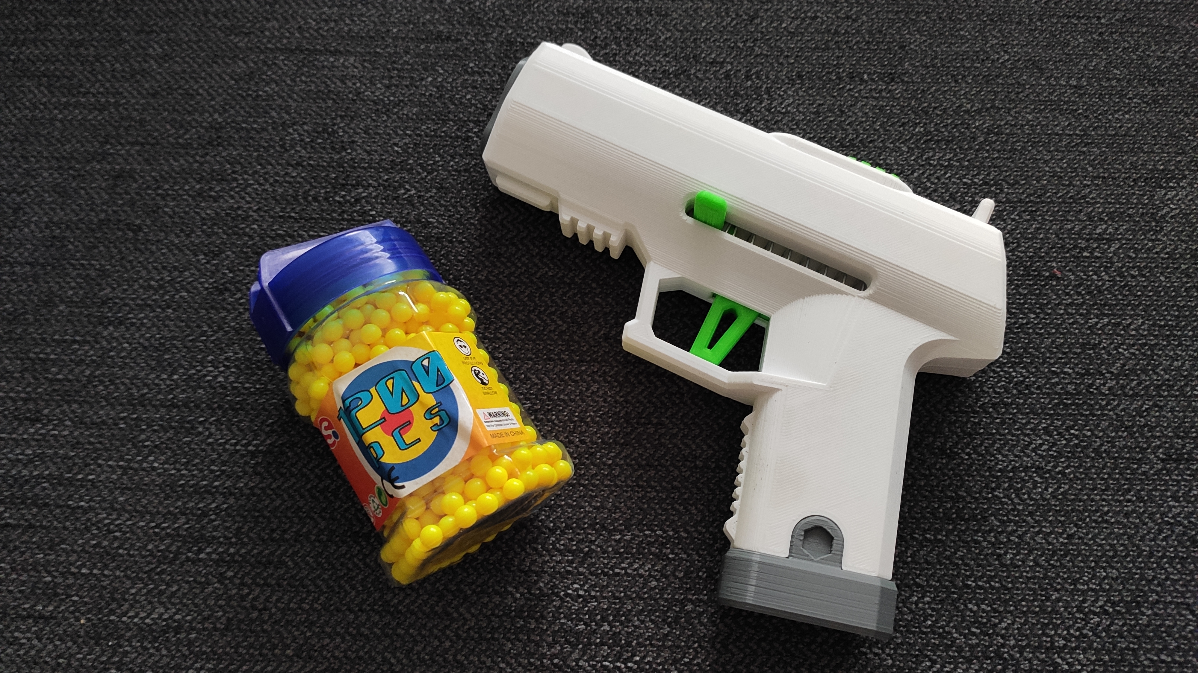 juguete pistola 6 mm pelotas juego milímetro pelota 3D print model - Mito3D