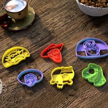 toy story cookies cutting mould home cutters jannie buzz lightyear rex pig lord jessie biscuits 3d print model - Mito3D