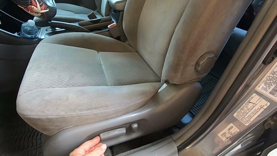 toyota 4runner passenger seat adjust knob Gadget 7245722020 3d print model - Mito3D