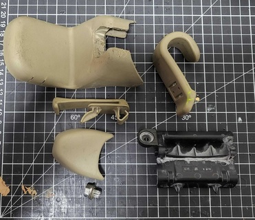 toyota fortuner 2012 spare parts Tools handle hook lid 3d print model - Mito3D