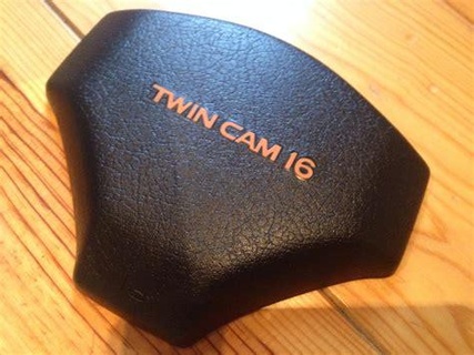 toyota gemello Camera ae86 corno pad clip ae82 mr2 aw11 timone ruota 3d print model - Mito3D