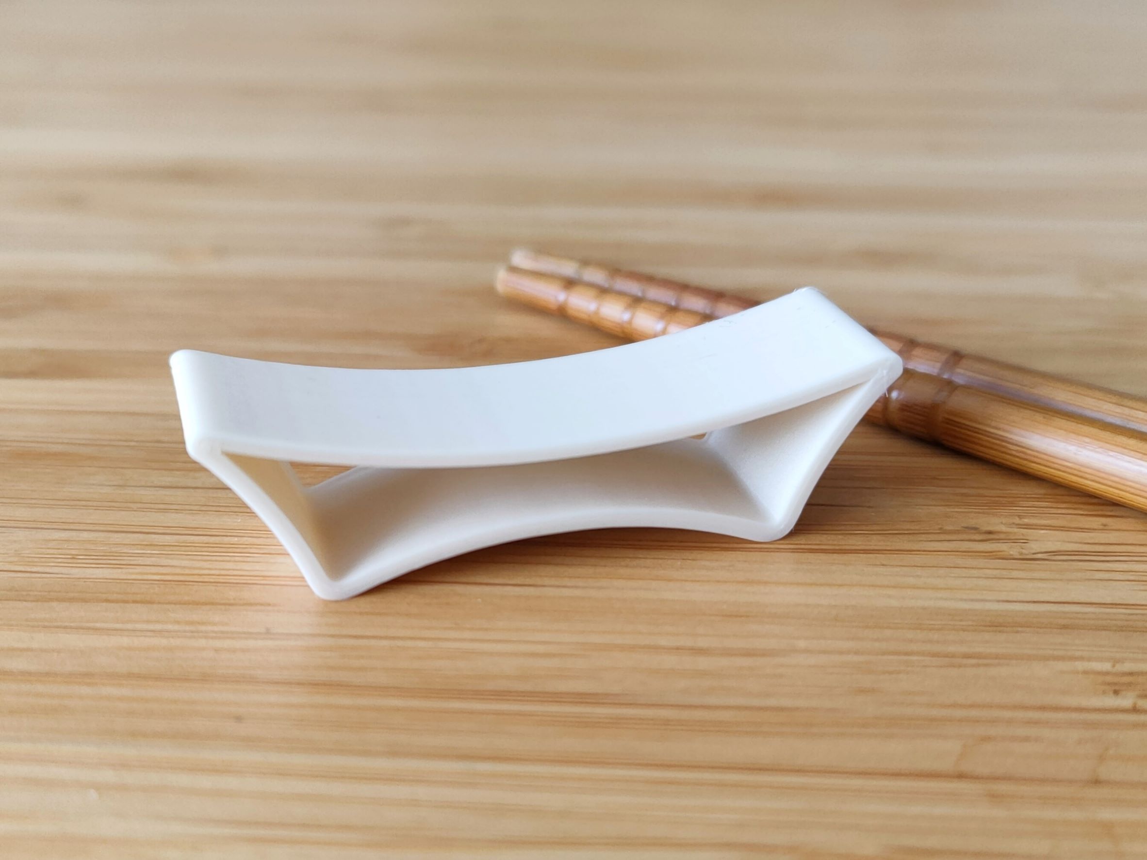 tradicional pauzinho suporte vaso modo pauzinhos Picar bastão ficar pé japonês chinês Ásia cozinha moderno simples chopstics impressão minimalista asiática Comida 3D print model - Mito3D
