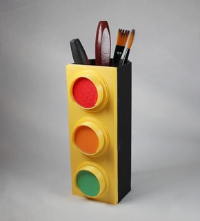 traffic light pen pencil holder container organizer street cup 3d print model - Mito3D