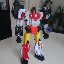 transformers g1 combiner wars superion hips game 3d print model - Mito3D