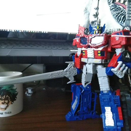 Transformer Rhisling v2 Vektor Prime optimus Galaxis Aktualisierung Cybertron Krieg Schwert Konvoi 3D print model - Mito3D