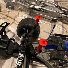 traxxas slash 4x4 body mount extenders tool rc racing mounts adjustable lift larger wheels 3d print model - Mito3D