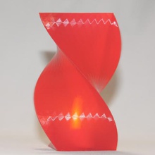 triangle spirale vase la maison 3d print model - Mito3D