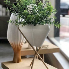 triangular pot flower plantpot deco nordic 3d print model - Mito3D