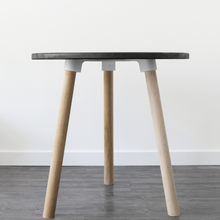 trípode de mesa casa soporte café espigas tabla 3d print model - Mito3D