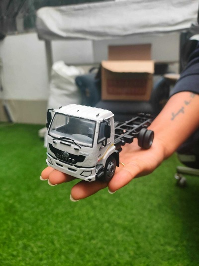 truck - iasa car pro volvo eicher 3008 3d print model - Mito3D