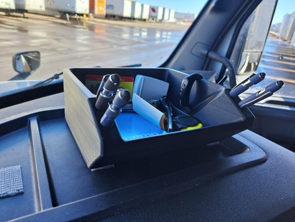 kamyon Gösterge Paneli organizatör ticari Araçlar araç Kutu araçlar gözlük araba yük gemisi Peter inşa edilmiş Ford peter yapımı yarı dolma kalem Kulp destek Güneş gözlüğü sıra ofis 3d print model - Mito3D