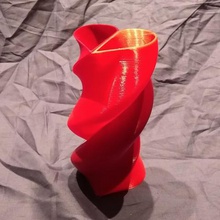twisted cœur double vase unique de l'extrudeuse la maison canne en bonbon cadeau valentine 3d print model - Mito3D