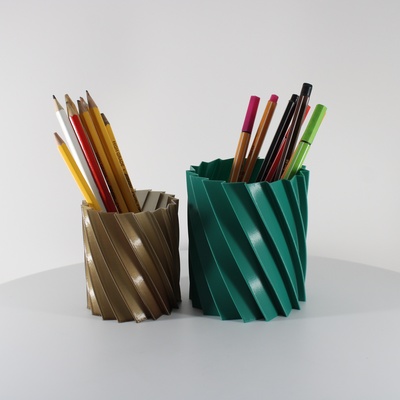 torcido lápis copo vaso modo descascado slimprint suporte torção organizador caneta armazenamento caixa escrivaninha decoração organização moderno turbina 3d print model - Mito3D