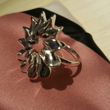twisted anneau bijoux toursades de l'anneau 3d print model - Mito3D