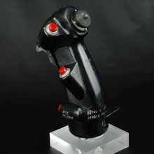 uh 60 nero falco telecomando gioco 3d print model - Mito3D
