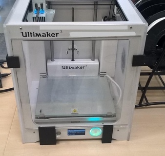 ultimaker 3 porte agrafe supporter plexiglas 3d imprimante accessoires 3d print model - Mito3D