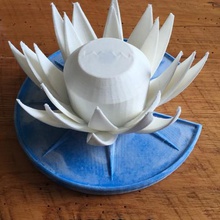 ultrasonic bug repelling floating waterlily home outdoor garden ultrasound tvy technology stem steam science pool mosquito makeitfloat insects high school engineering 3d print model - Mito3D