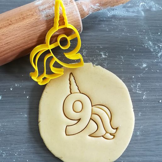 Einhorn Geburtstag Nummer 9 Plätzchen Cutter Mädchen mädchenhaft Backen Teig gestalten Küche backen Kekse spekuloos 3D print model - Mito3D