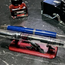 universal pen stand divers 3d print model - Mito3D