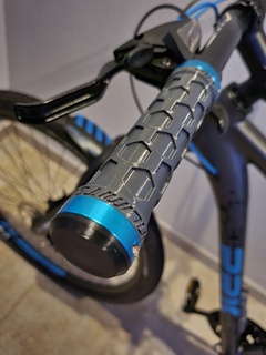 unlimit3d - handlebar handle bike bicycle cycling spare part hexagonal flexible flex accessory mitten hand grip 3d print model - Mito3D