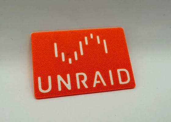 unraid logo badge art plate sticker network nas 3d print model - Mito3D