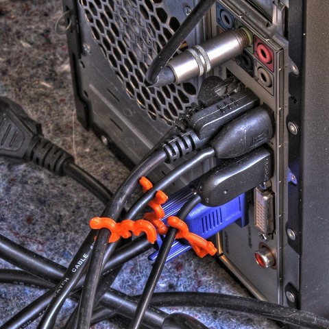 cable usb clip de etiquetas varios adjuntar identificar 3D print model - Mito3D