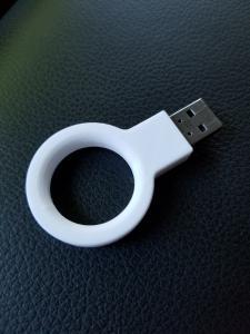 USB Schlüssel Ring funktional Schlüsselring 3D print model - Mito3D