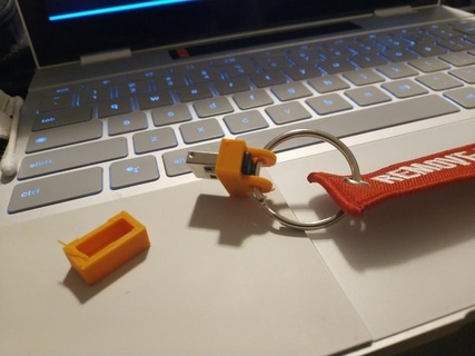 usb logitech unifying receiver keychain keyring computer 3d print model - Mito3D