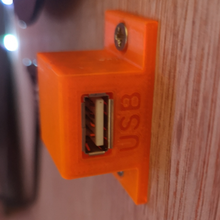 USB monter extension 3d print model - Mito3D