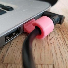USB plugue cabo grampo computador 3d print model - Mito3D