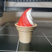 Vanille Erdbeere Eis Sahne Waffel Sommer heiß Fälschung komisch Streich 3d print model - Mito3D