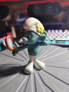 vaidade smurf 2 brinquedo 3d print model - Mito3D