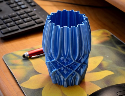 vase 711 container pot pencil cup pen 3d print model - Mito3D