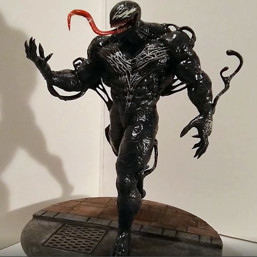 venom art toy statuette diorama goo 3D print model - Mito3D