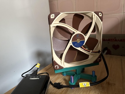 ventiler pied 3d ventilation Datheus ventilateur gadget 3d print model - Mito3D