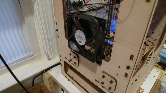 ventilação ventilador grampo Bolinho suporte respirar 3d print model - Mito3D