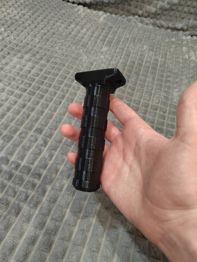 vertical grip m-lock airsoft 3d print model - Mito3D