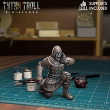 vicious french 03 - pre-supported game dnd minature minis mini dungeons dragons 32mm tytantroll miniatures patreon monty mockery 3d print model - Mito3D