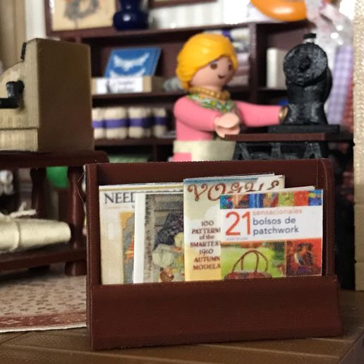 viktorianisch Miniatur Zeitschrift Gestell Möbel Rahmen Spielmobil Zahlen Spiel Spielzeuge Kunst Spielzeug Klicks Bücherregal Weihnachten belen Miniaturen mittelalterlich Puppenhaus 3D print model - Mito3D