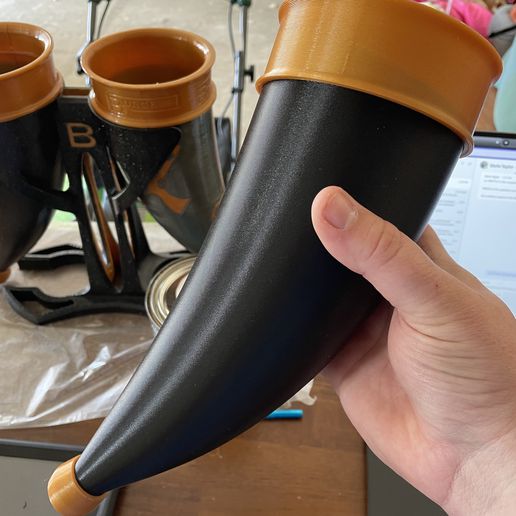 Wikinger Trinken Horn 3D print model - Mito3D