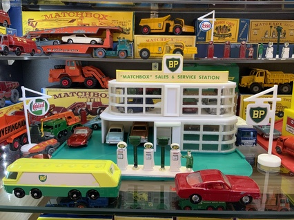 Jahrgang 1960s Streichholzschachtel inspiriert Esso bp Garage 1 64 Rahmen Spiel Spielzeug heiß Räder dinky Sammlerstück Gas Bahnhof 3d print model - Mito3D