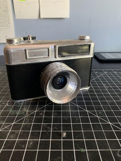 vintage Câmera Câmera suporte homem Aranha vintage frágil decoração 3d print model - Mito3D