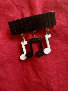 vintage music note brooch 3d print model - Mito3D