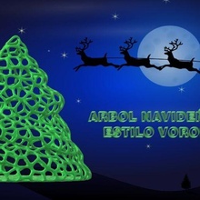 voronoi Weihnachten Baum v2 Kirche Ornament 2020 feiern fröhlich Party voro rustikal Loch Löcher 3d print model - Mito3D
